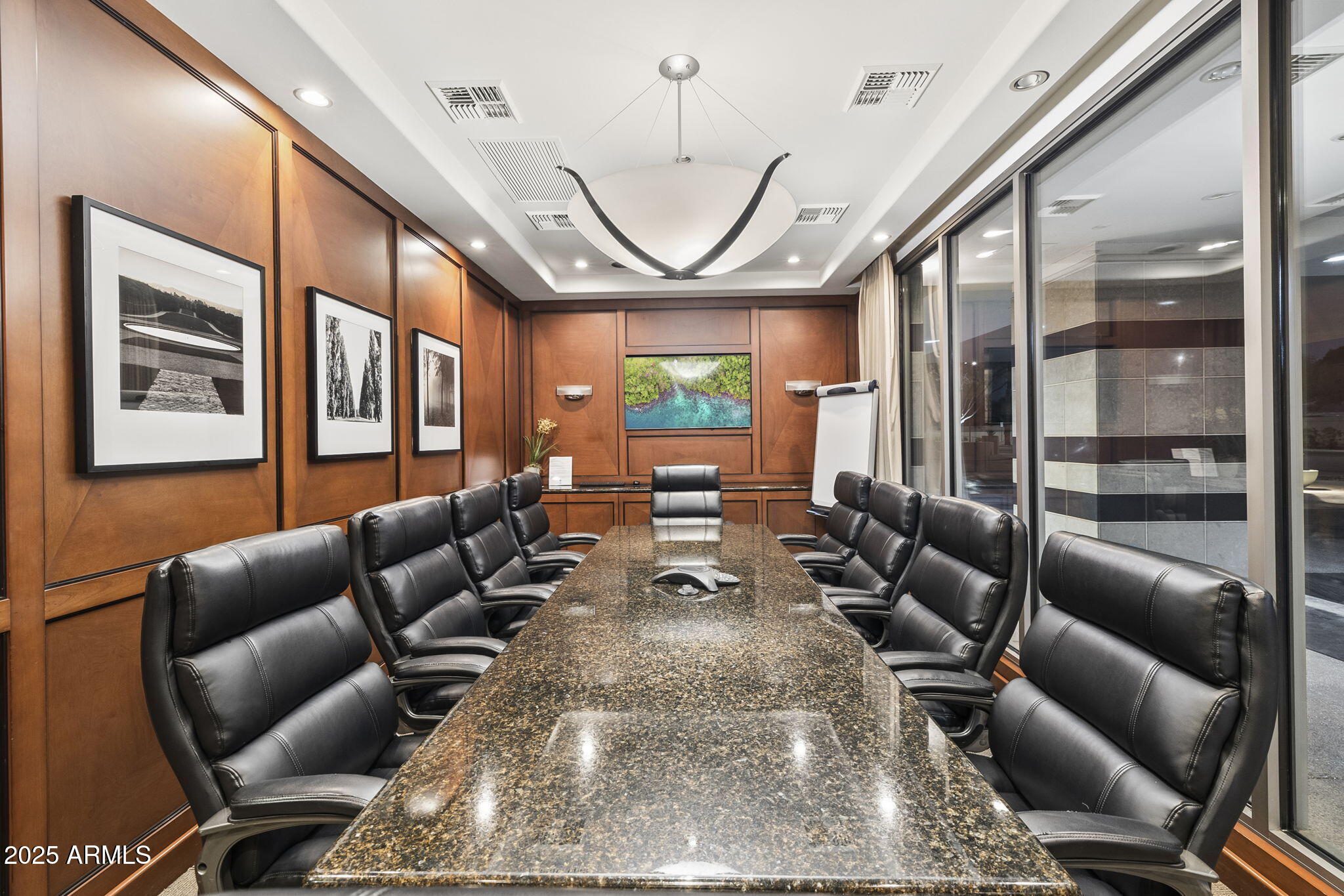 ESPLANADE PLACE CONDOMINIUM AMD - Residential