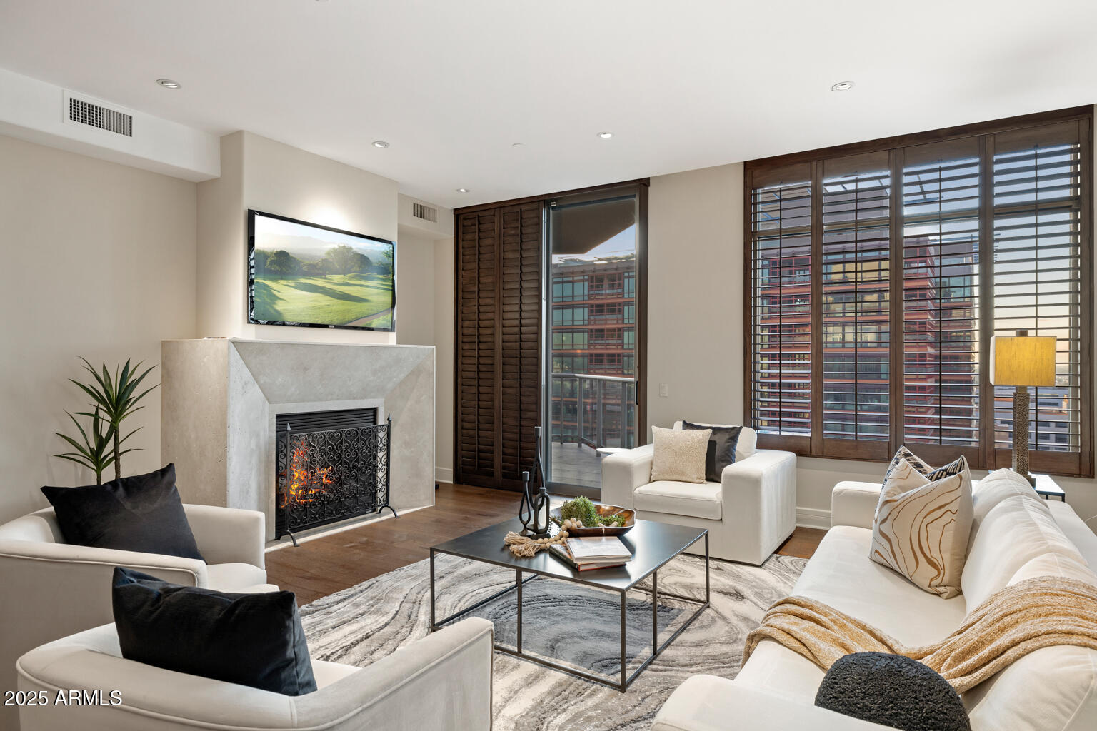 ESPLANADE PLACE CONDOMINIUM AMD - Residential