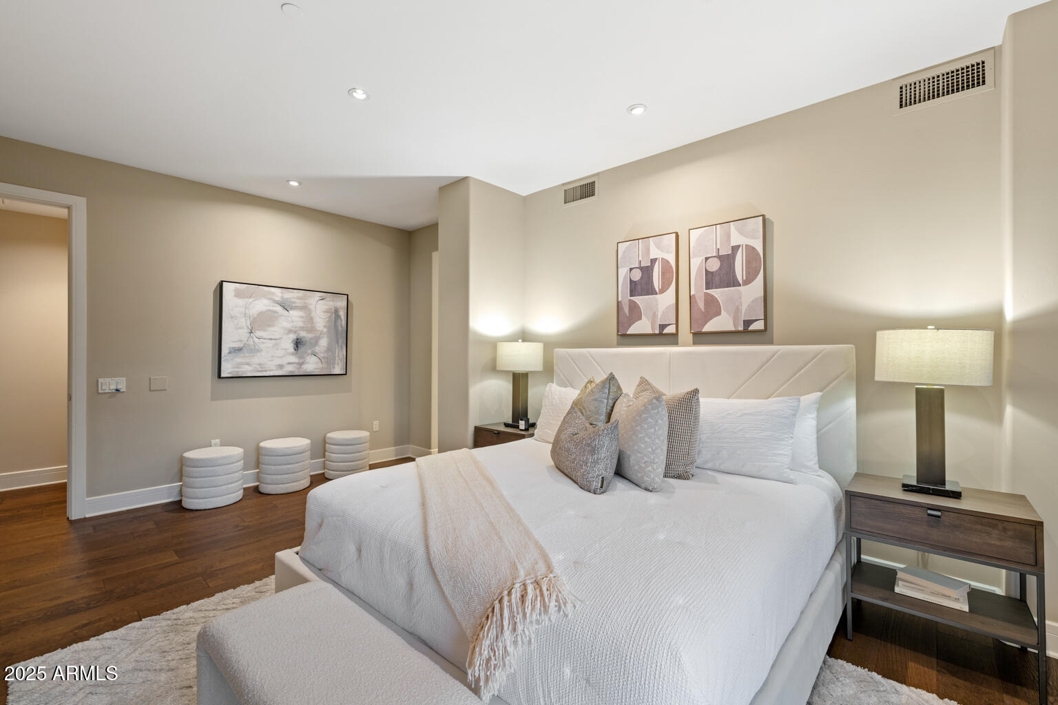 ESPLANADE PLACE CONDOMINIUM AMD - Residential