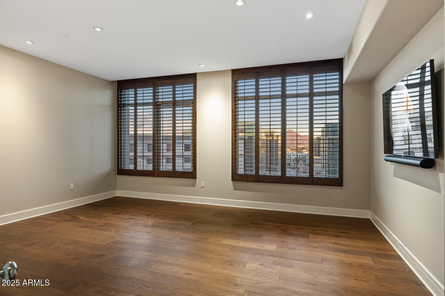 ESPLANADE PLACE CONDOMINIUM AMD - Residential
