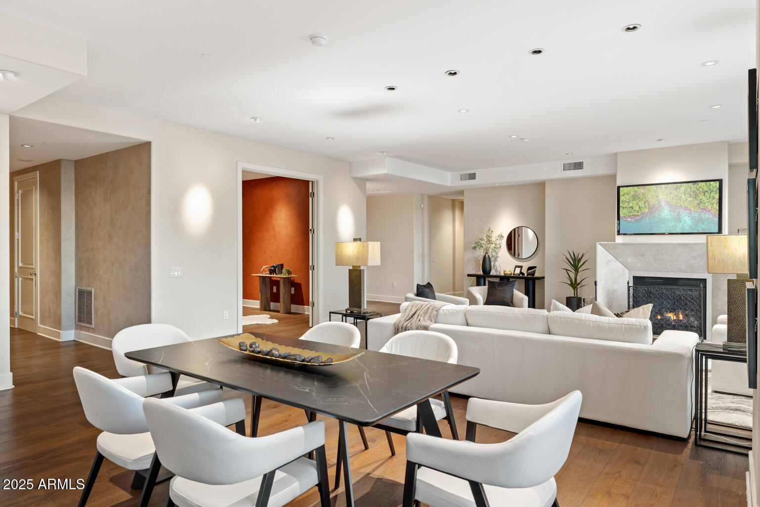 ESPLANADE PLACE CONDOMINIUM AMD - Residential
