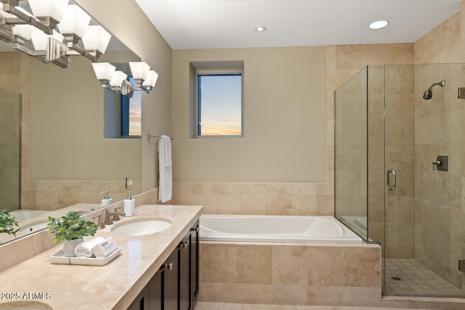ESPLANADE PLACE CONDOMINIUM AMD - Residential