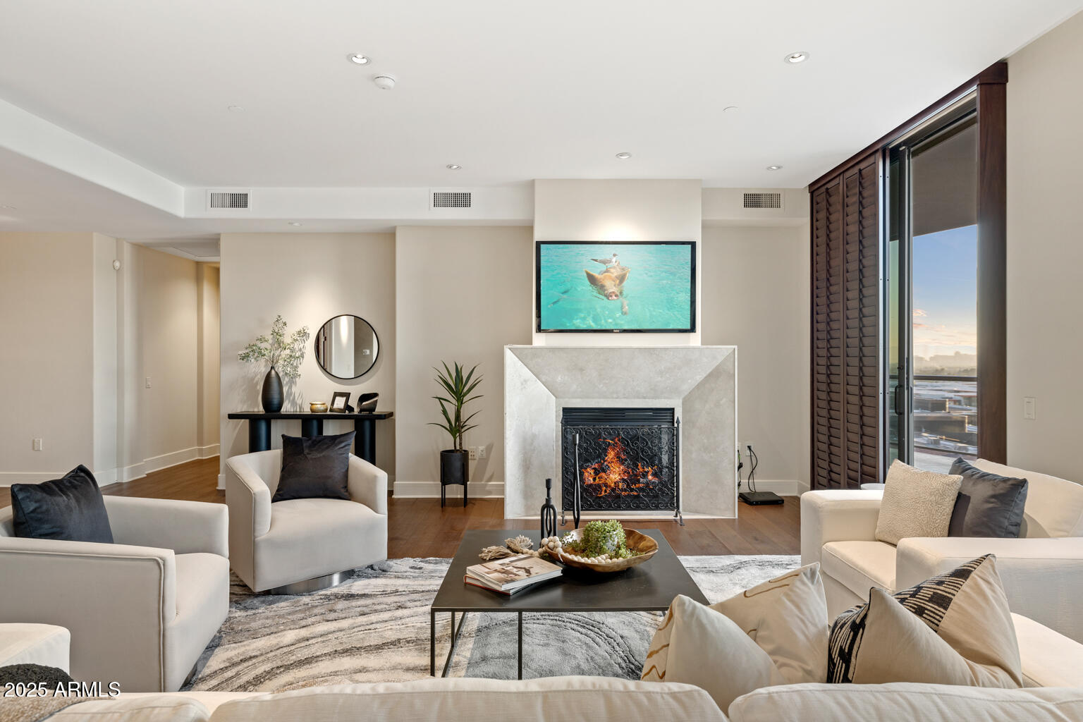 ESPLANADE PLACE CONDOMINIUM AMD - Residential