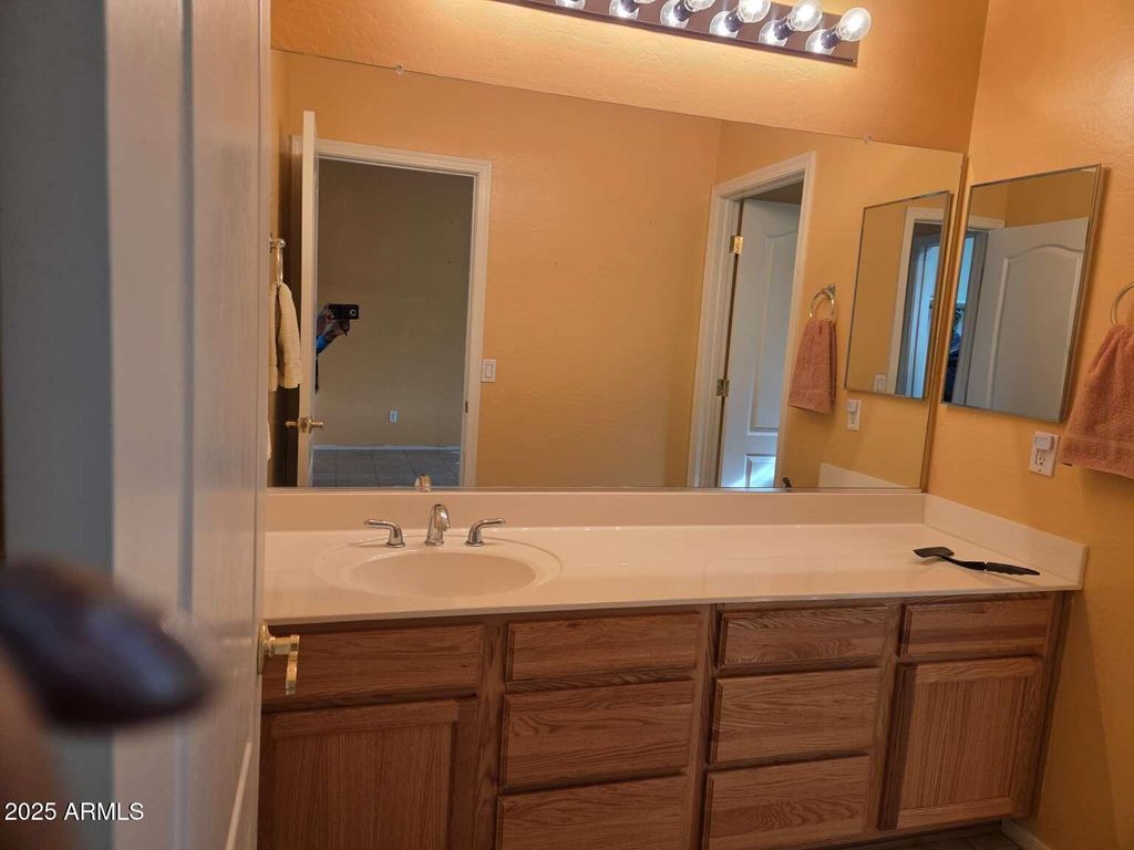 Photo of 2379 E Fiesta Drive, Casa Grande, AZ 85194 (MLS # 6960954)