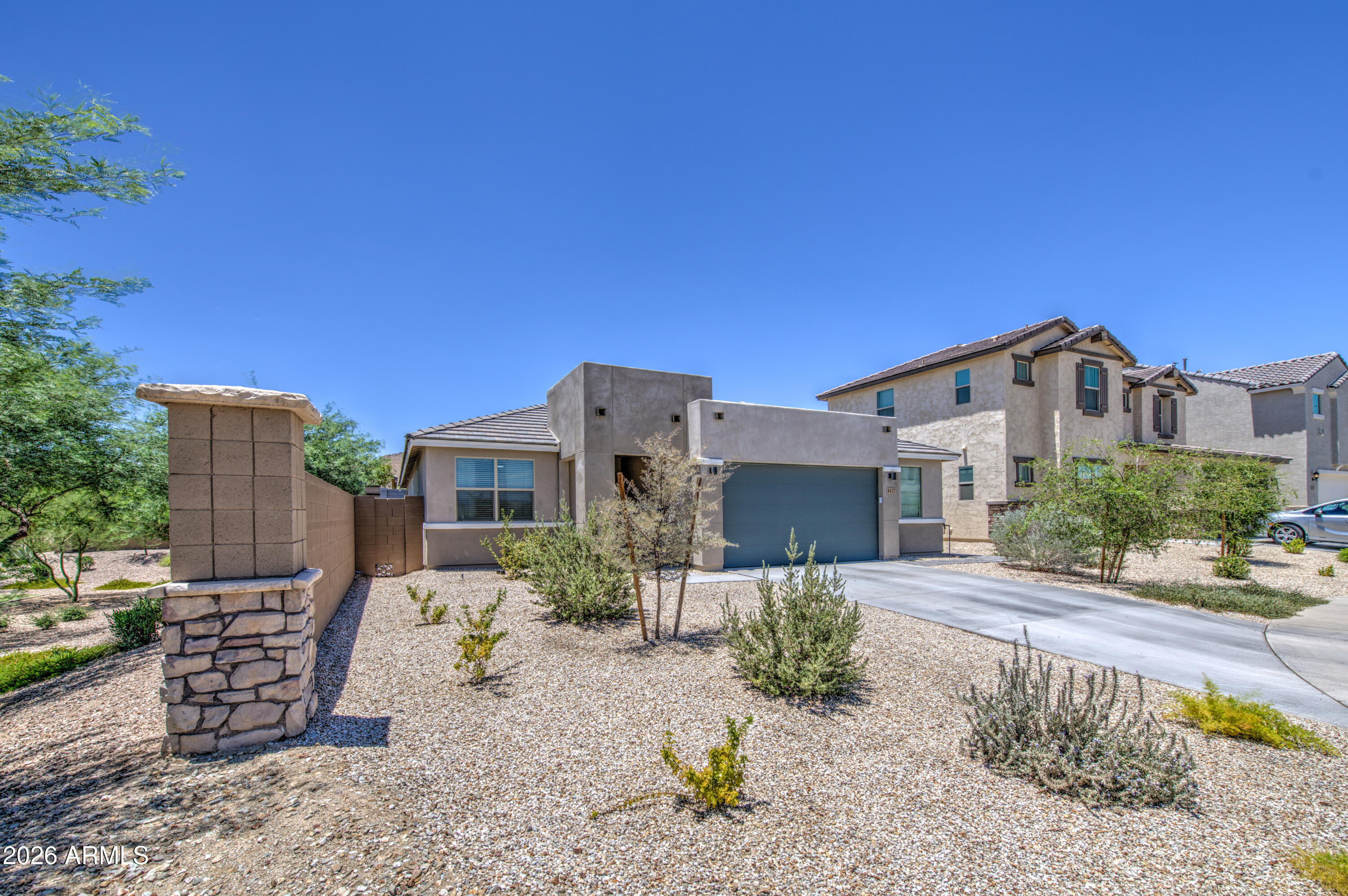 4417 W CHARLIE Drive