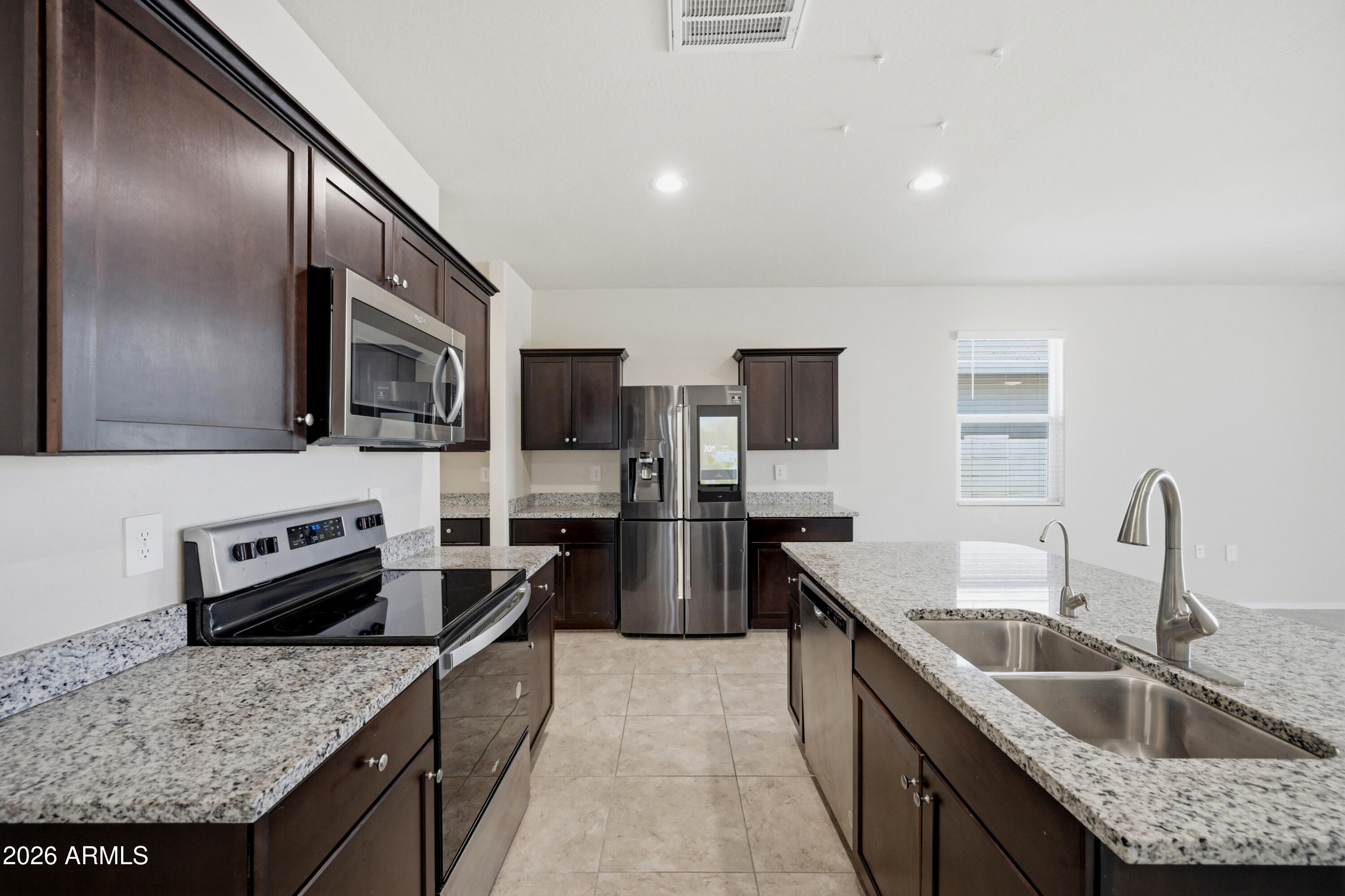 9370 E GRAPEFRUIT Drive