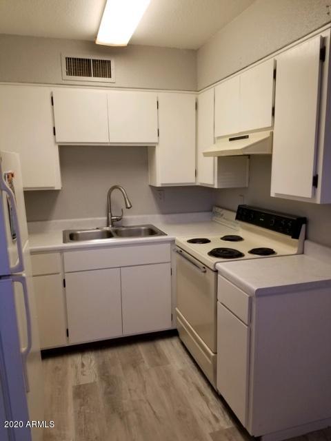 280 E RUGGLES Street 5