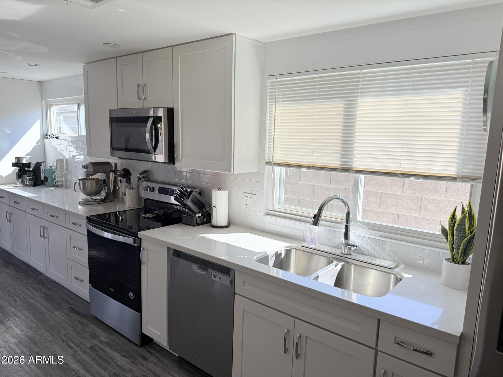 1706 W PALOMINO Drive