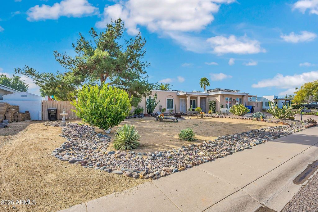 Photo of 6411 E Camino Santo Street, Scottsdale, AZ 85254 (MLS # 6975230)