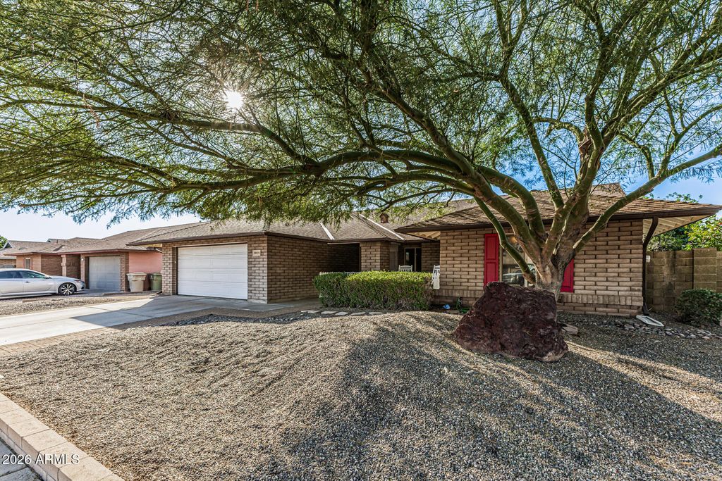 Photo of 10414 N 64th Avenue, Glendale, AZ 85302 (MLS # 6970177)