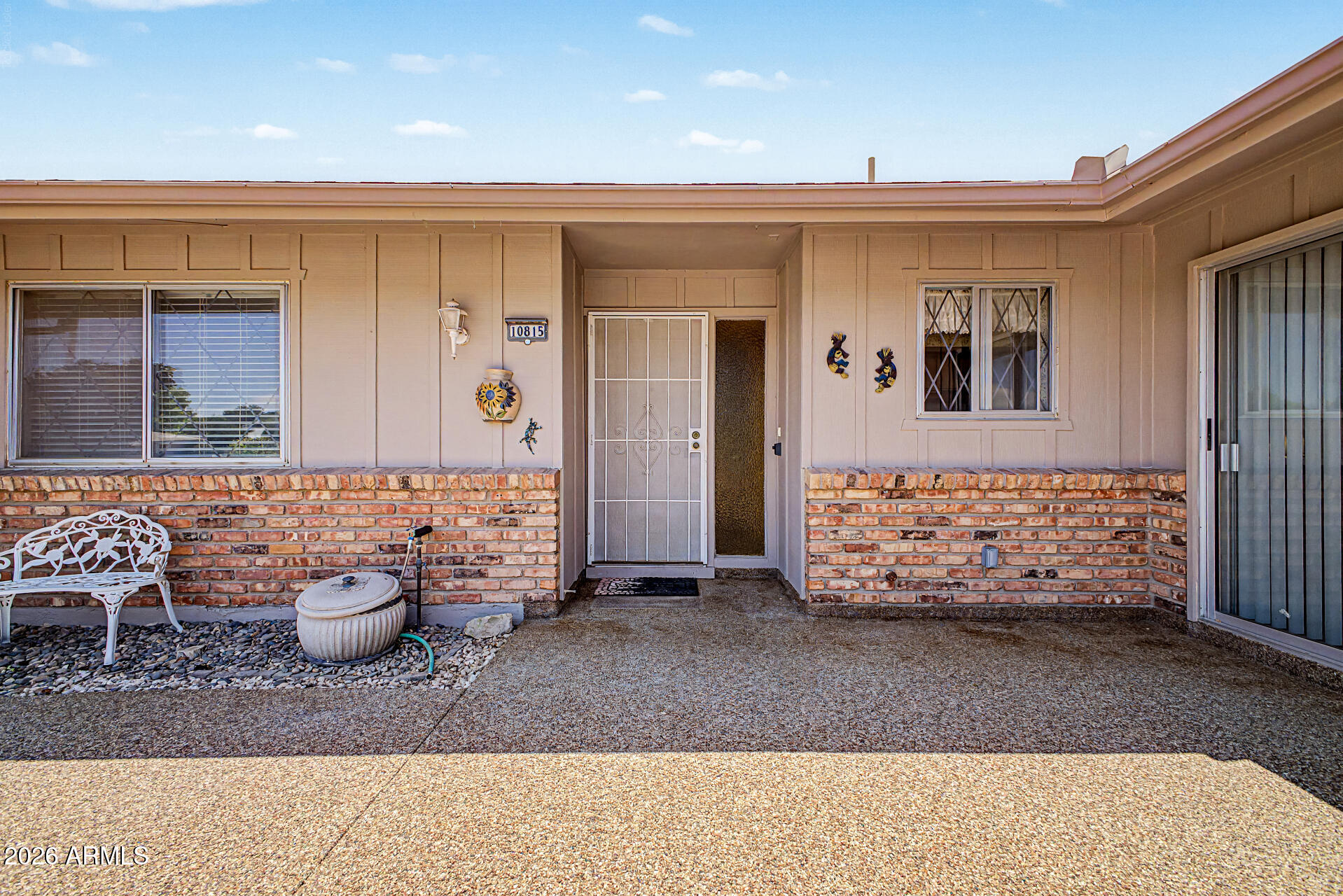 10815 W MOUNTAIN VIEW Road