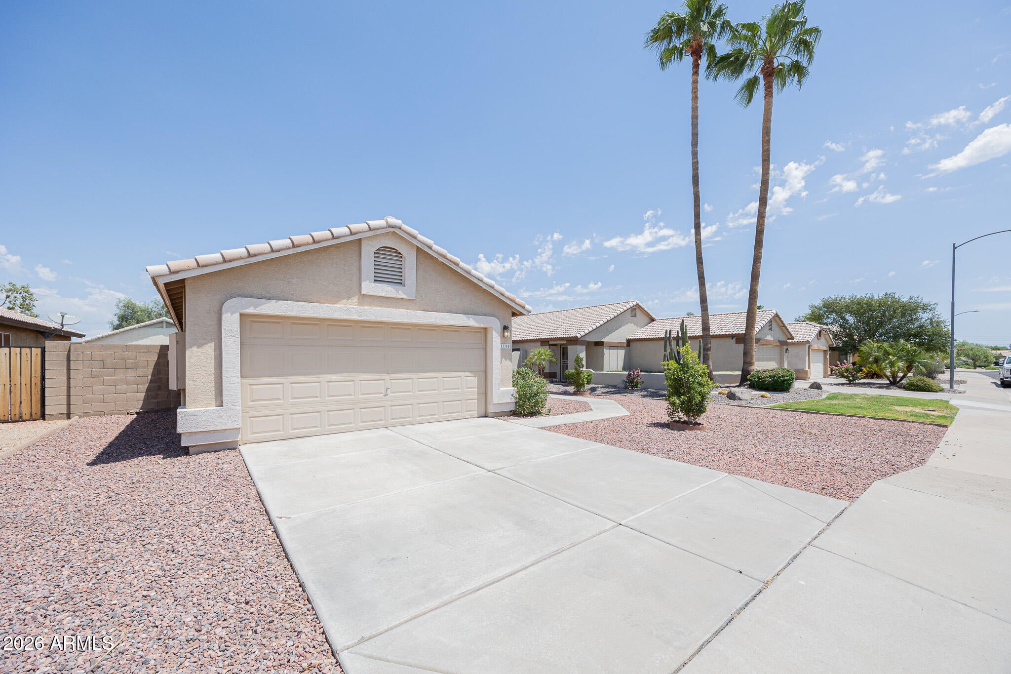 13344 W DESERT Lane