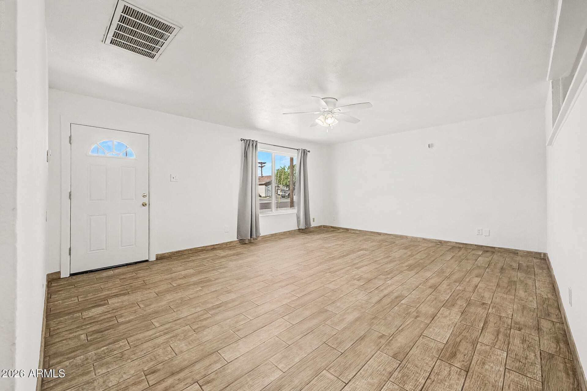 5509 W AVALON Drive