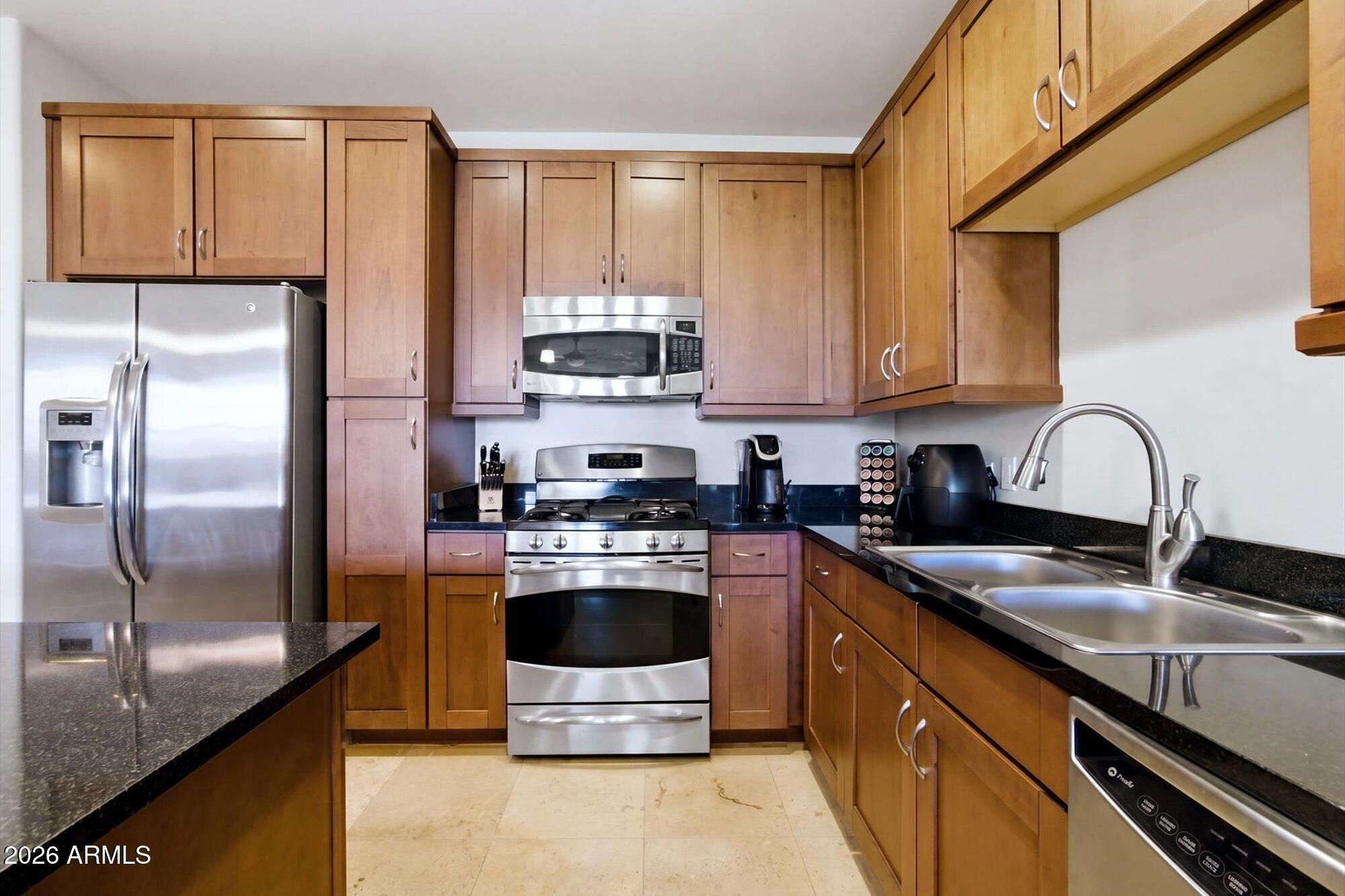 ARTESIA CONDOMINIUMS - Residential
