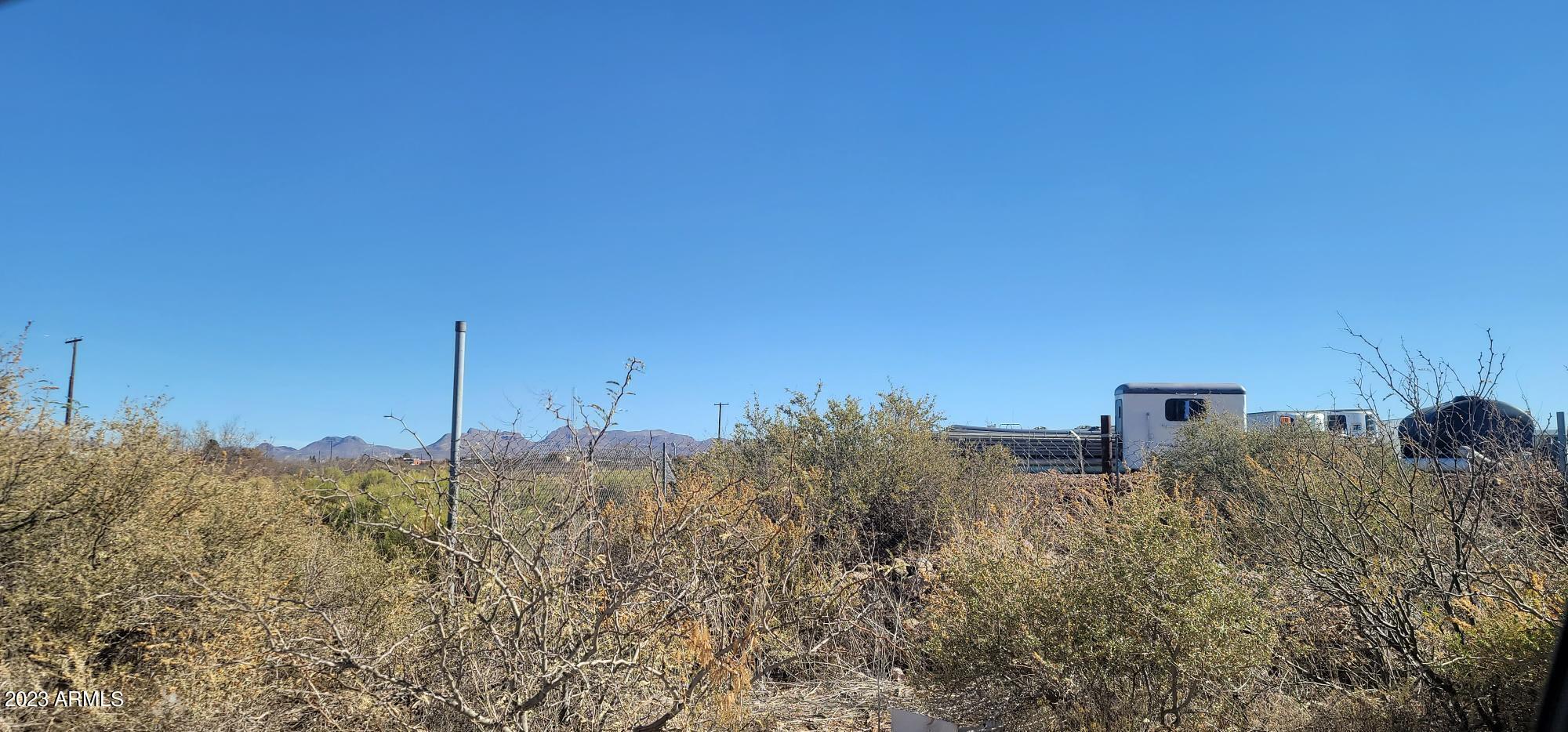 XXXX 11th Street '''-'''