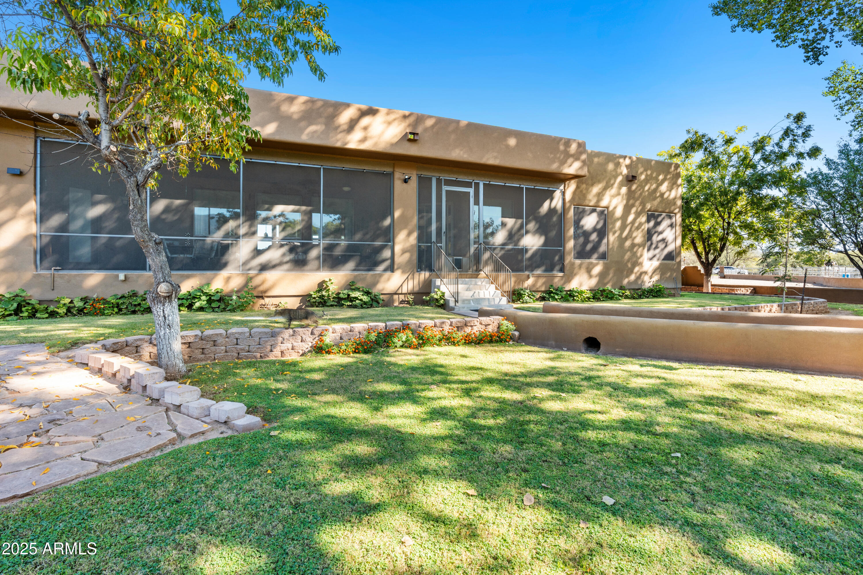 1450 S MAYBELLE Lane