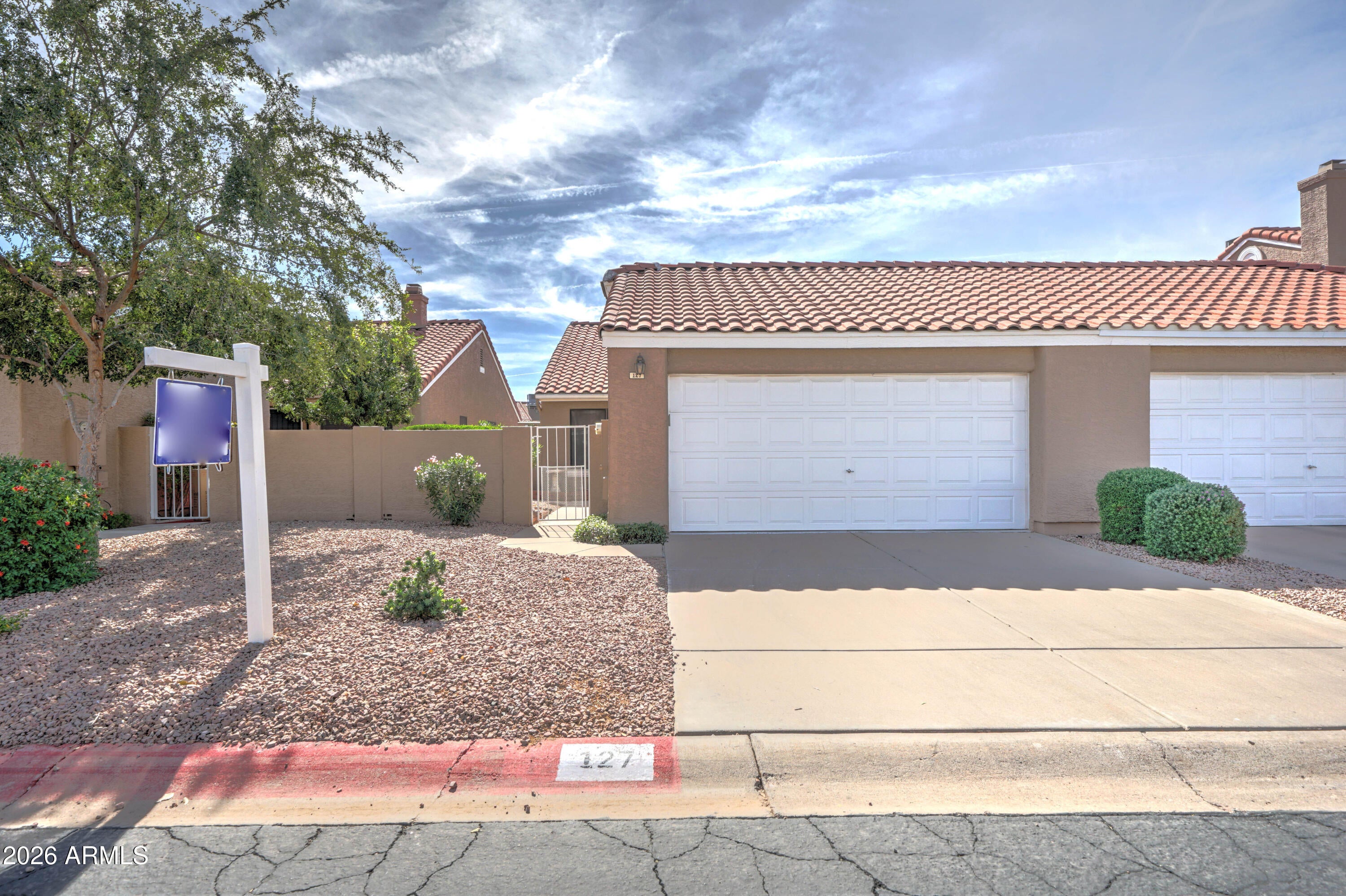 3510 E HAMPTON Avenue 127