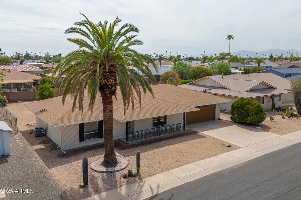 Photo of 10301 W Charter Oak Drive, Sun City, AZ 85351 (MLS # 6924110)