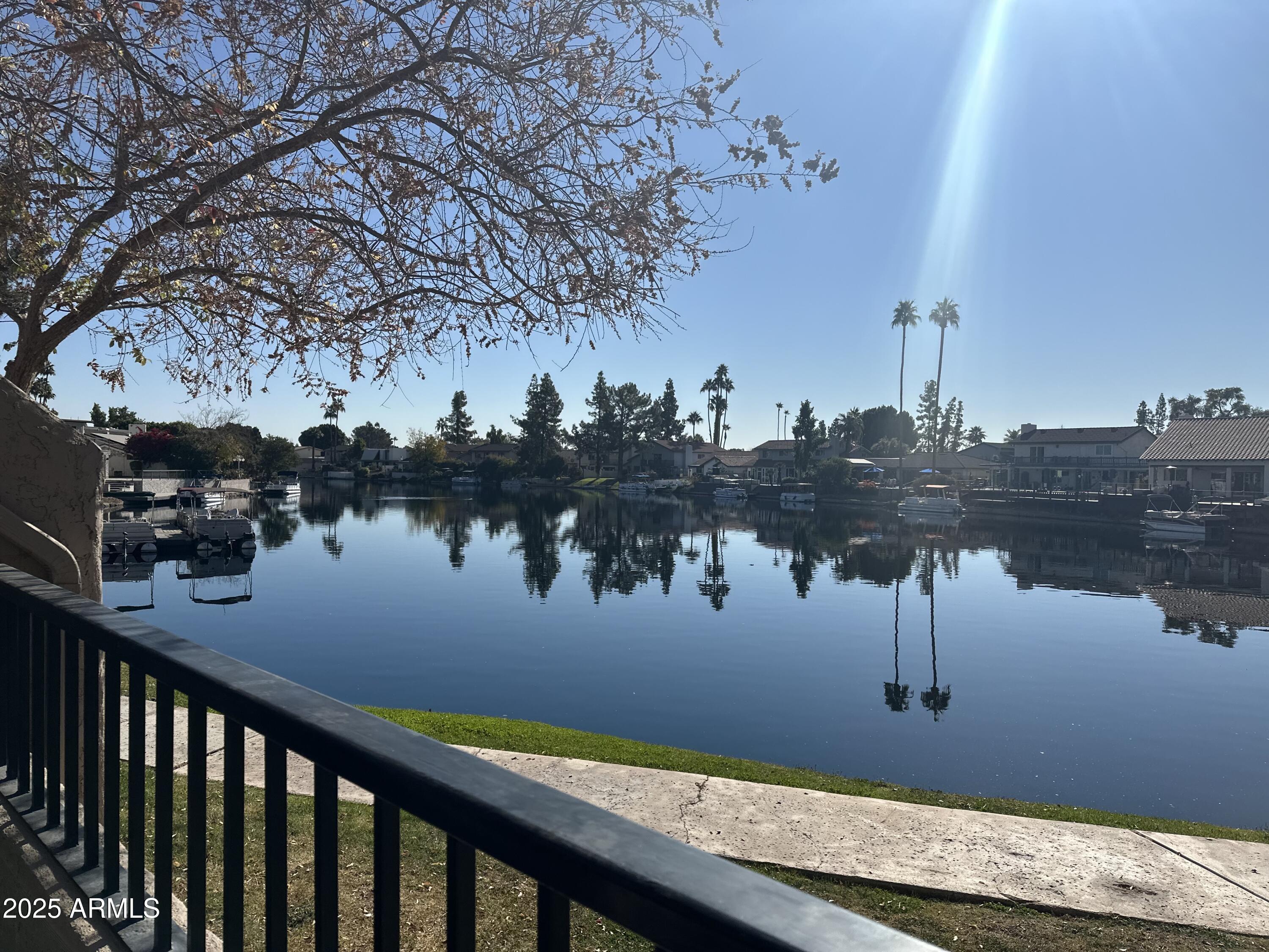 1209 E NORTHSHORE Drive 138