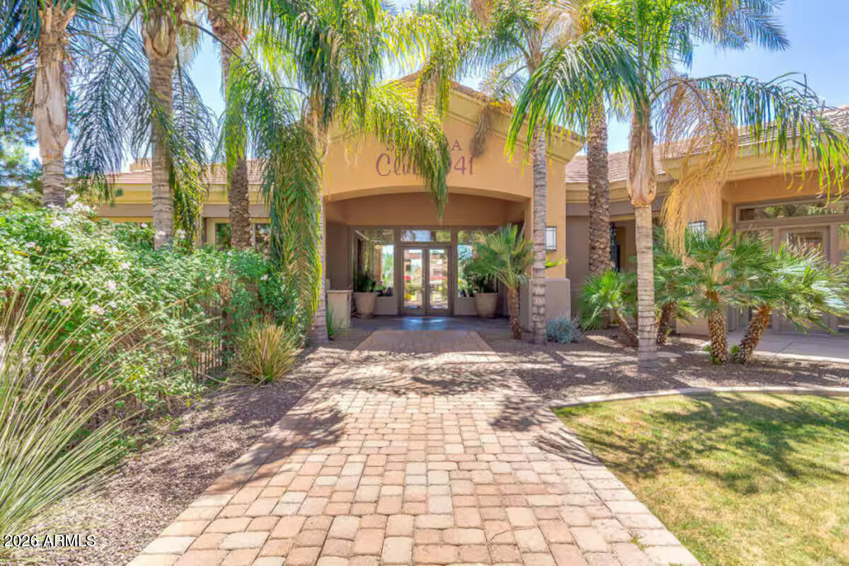 1941 S PIERPONT Drive 1122