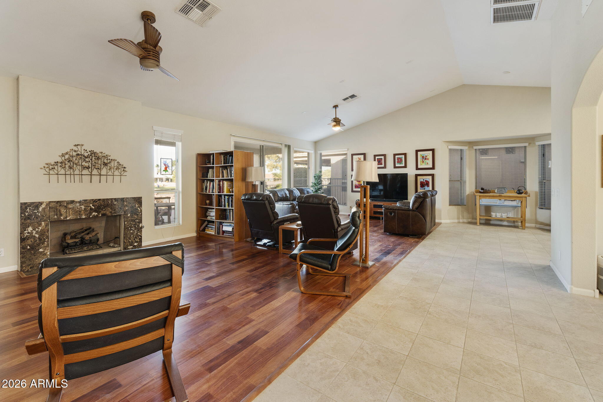 24508 S LAKEWAY Circle SW