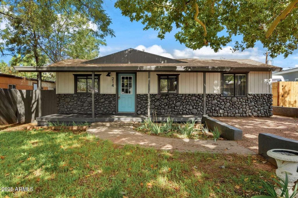 Photo of 214 E Aero Drive, Payson, AZ 85541 (MLS # 6934653)