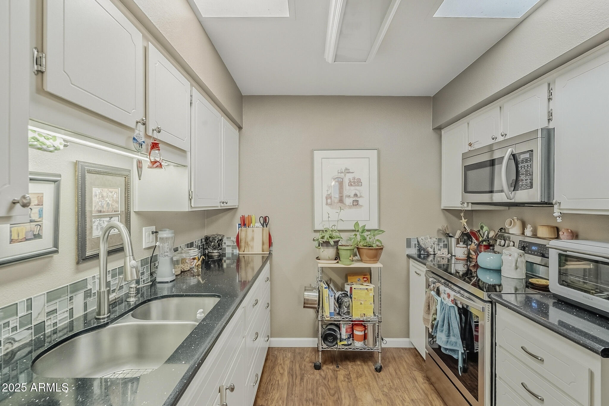 10010 W ROYAL OAK Road R