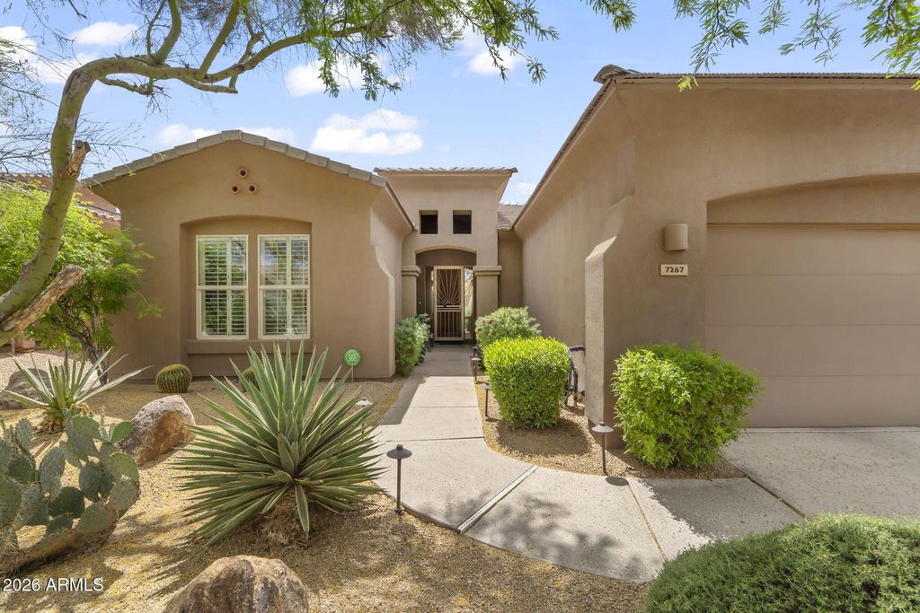 Photo of 7267 E Eagle Feather Road, Scottsdale, AZ 85266 (MLS # 7008430)