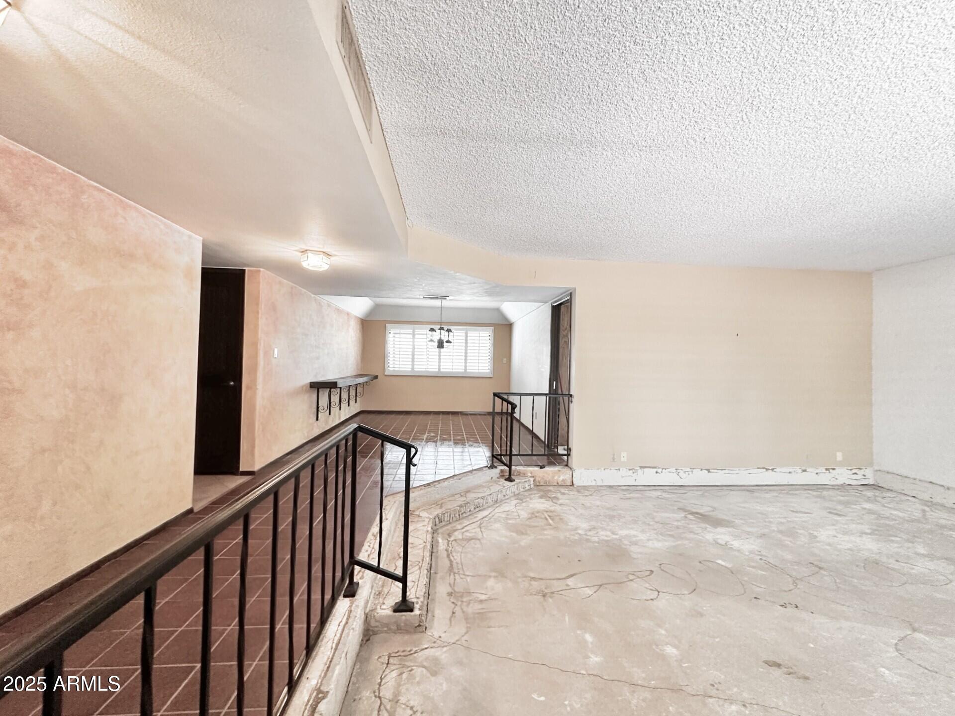 1124 N VILLA NUEVA Drive