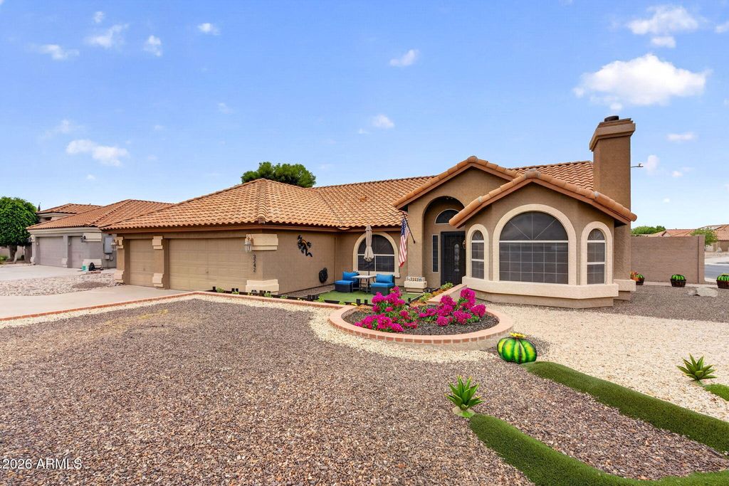 Photo of 3242 N Ricardo Circle, Mesa, AZ 85215 (MLS # 7024005)