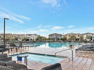 5031 E PADDOCK Place
