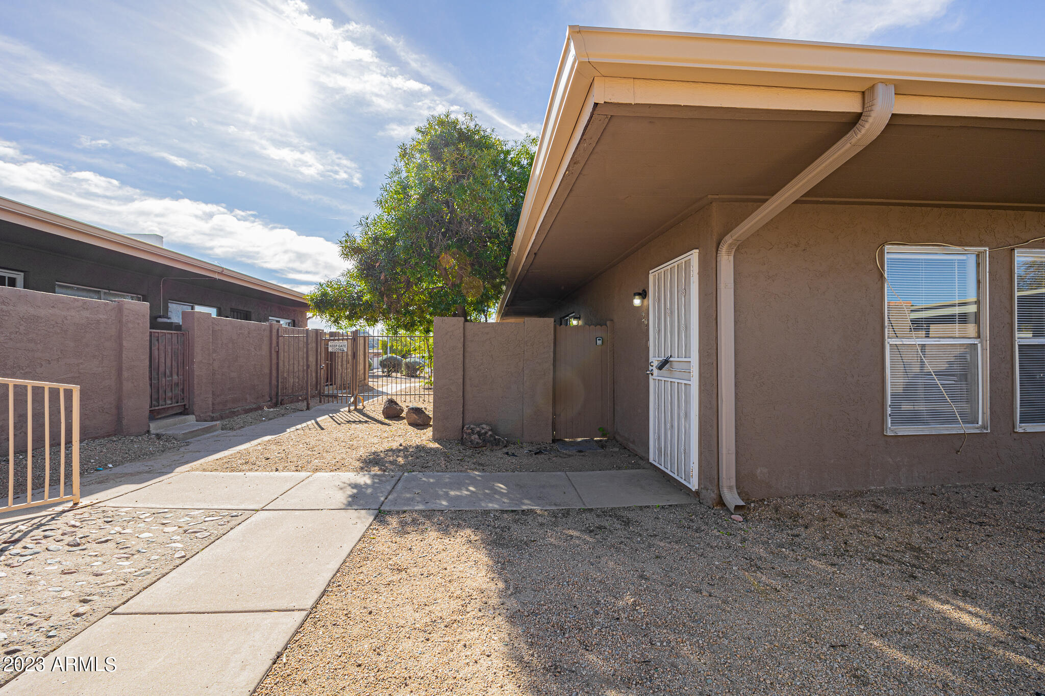 925 W PEORIA Avenue 29