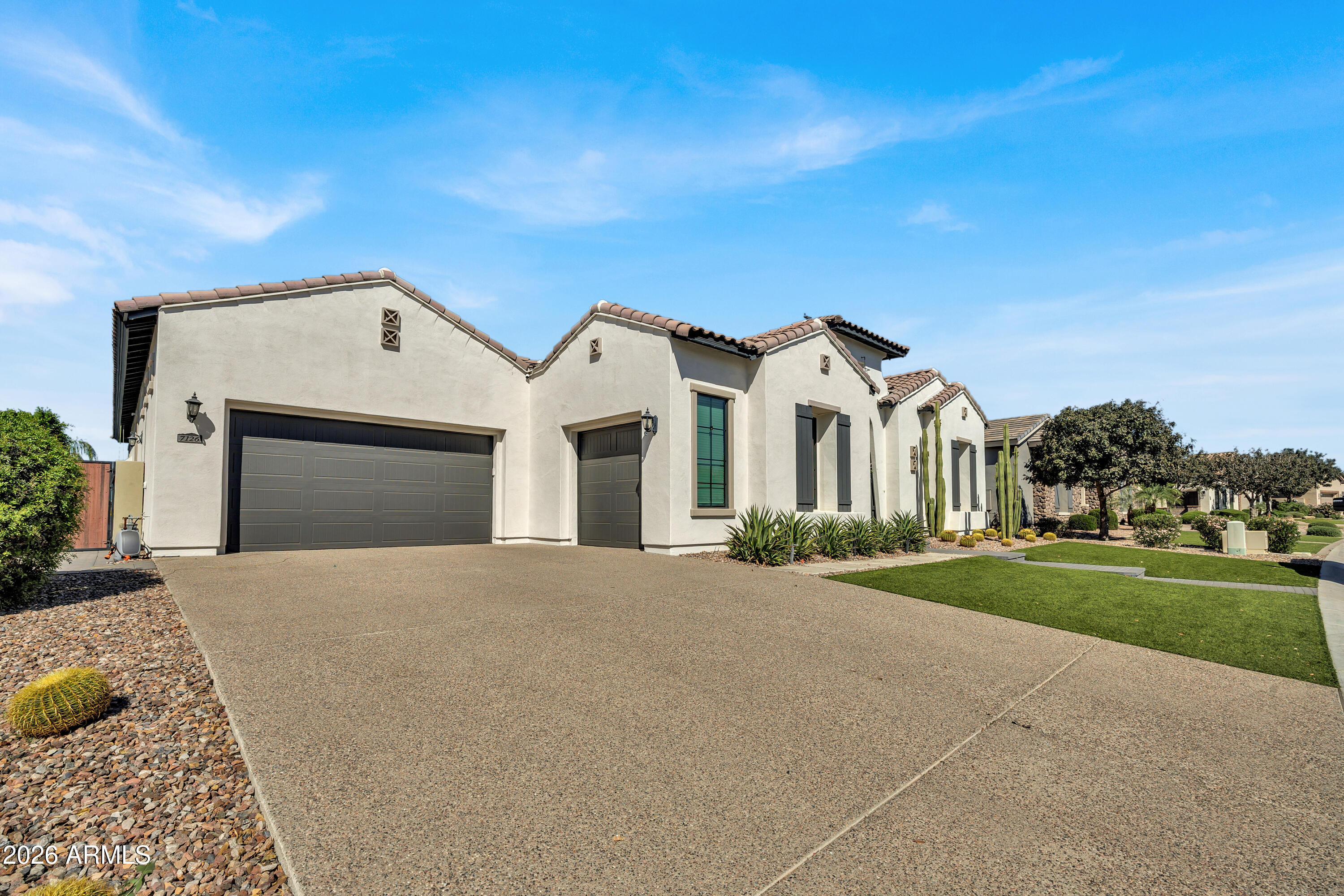 7126 S PORTLAND Avenue