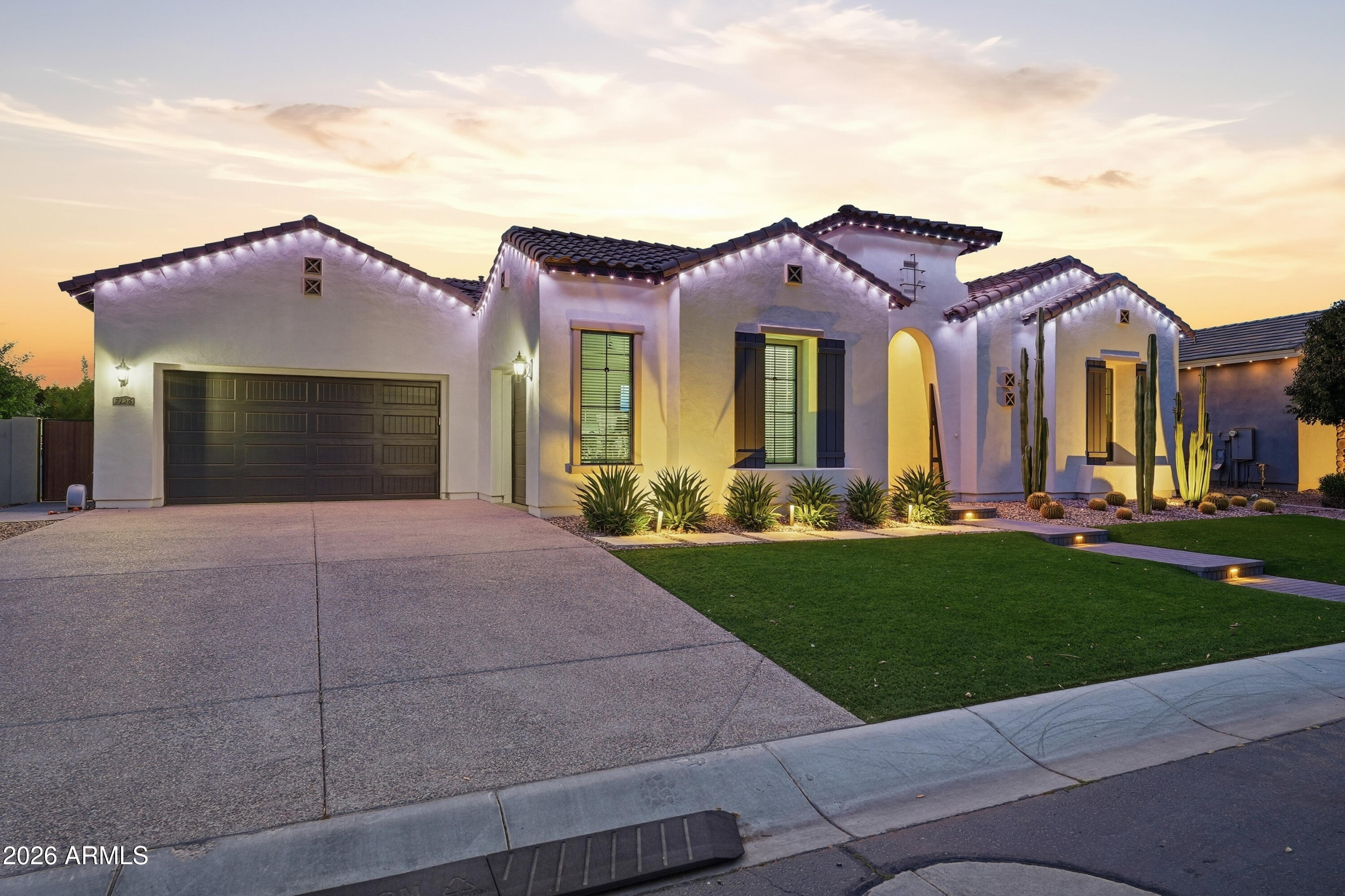 7126 S PORTLAND Avenue