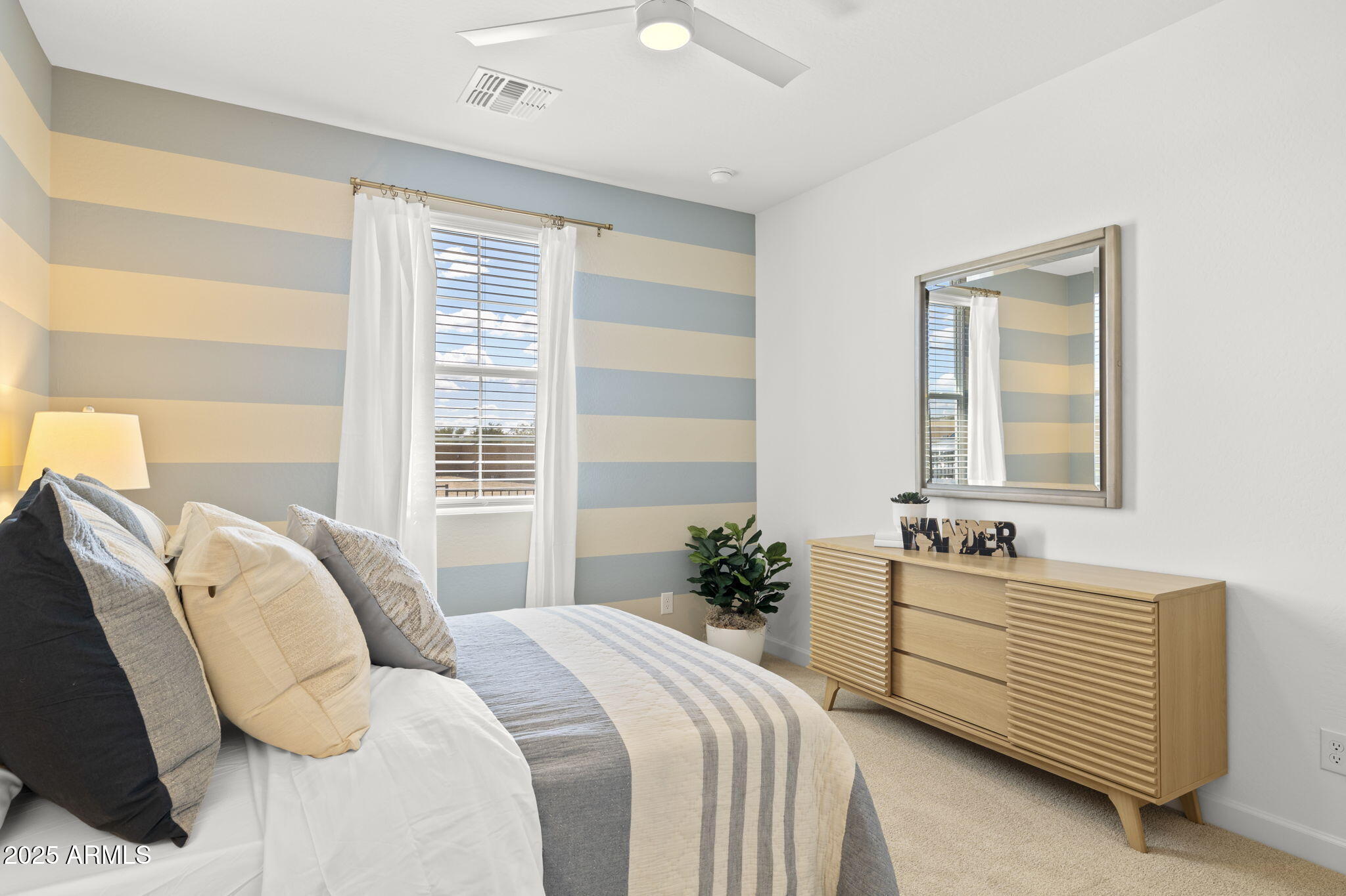 6942 W BUCKHORN Trail