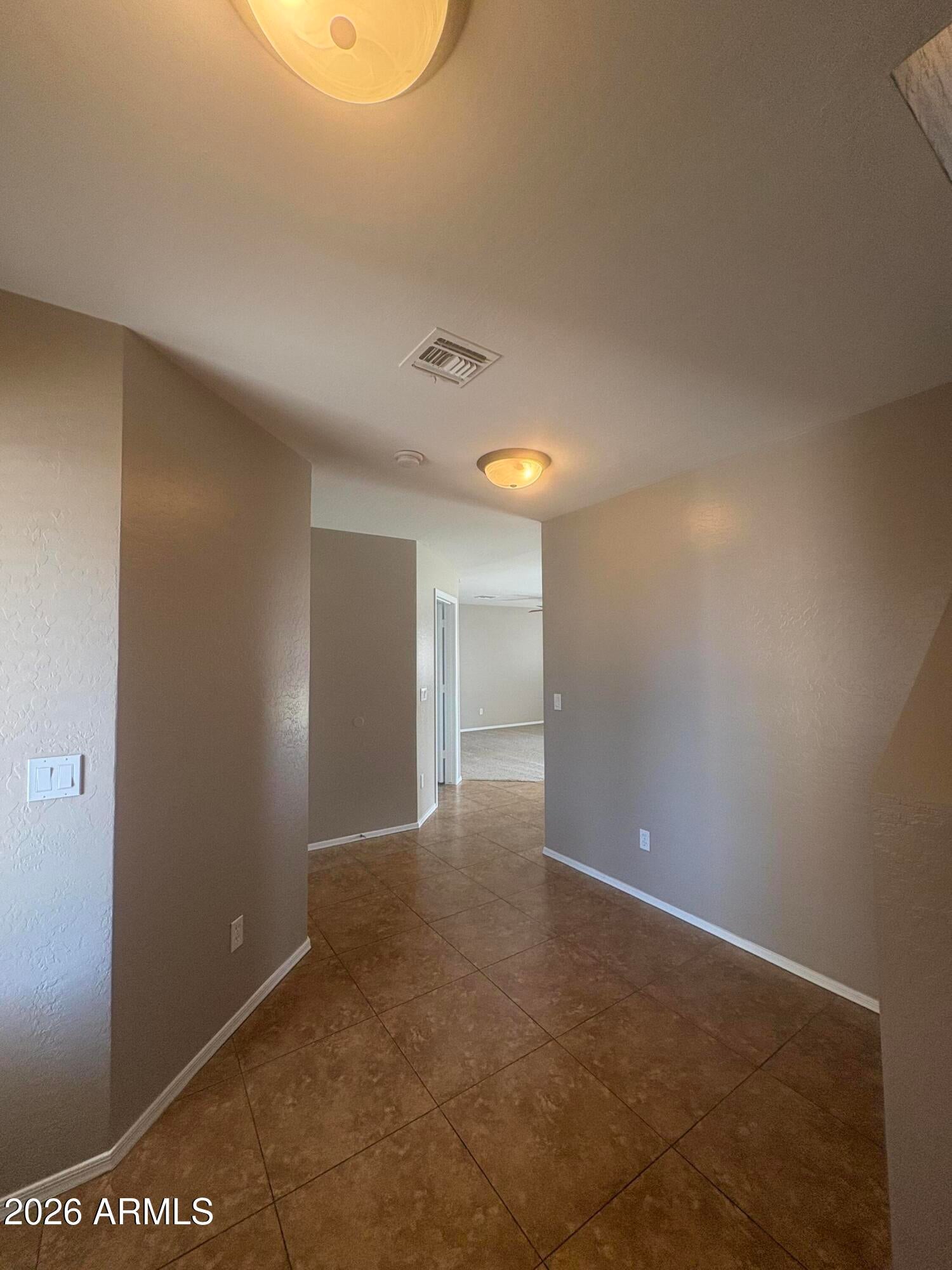 3245 W SANTA CRUZ Avenue W