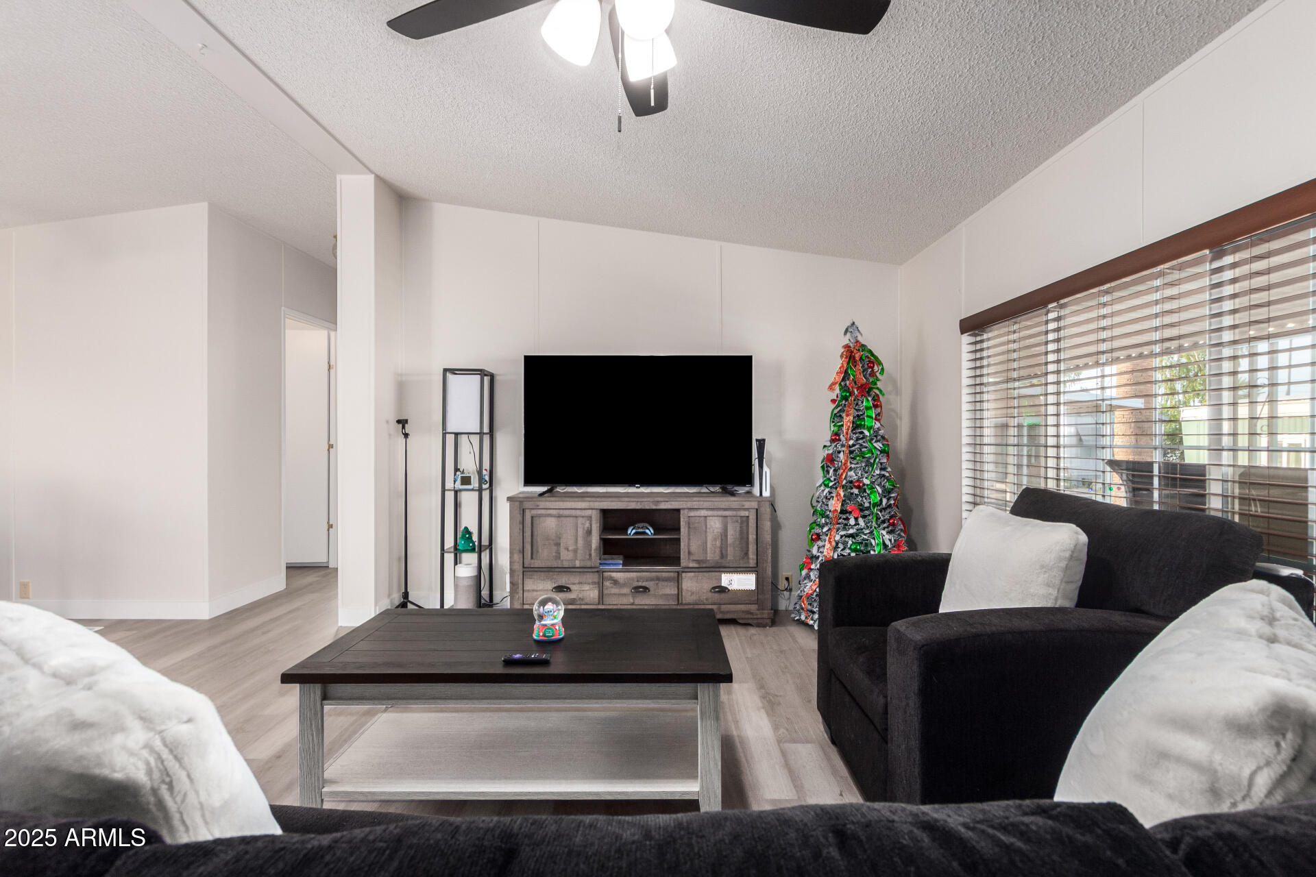 19401 N 7TH Street 25