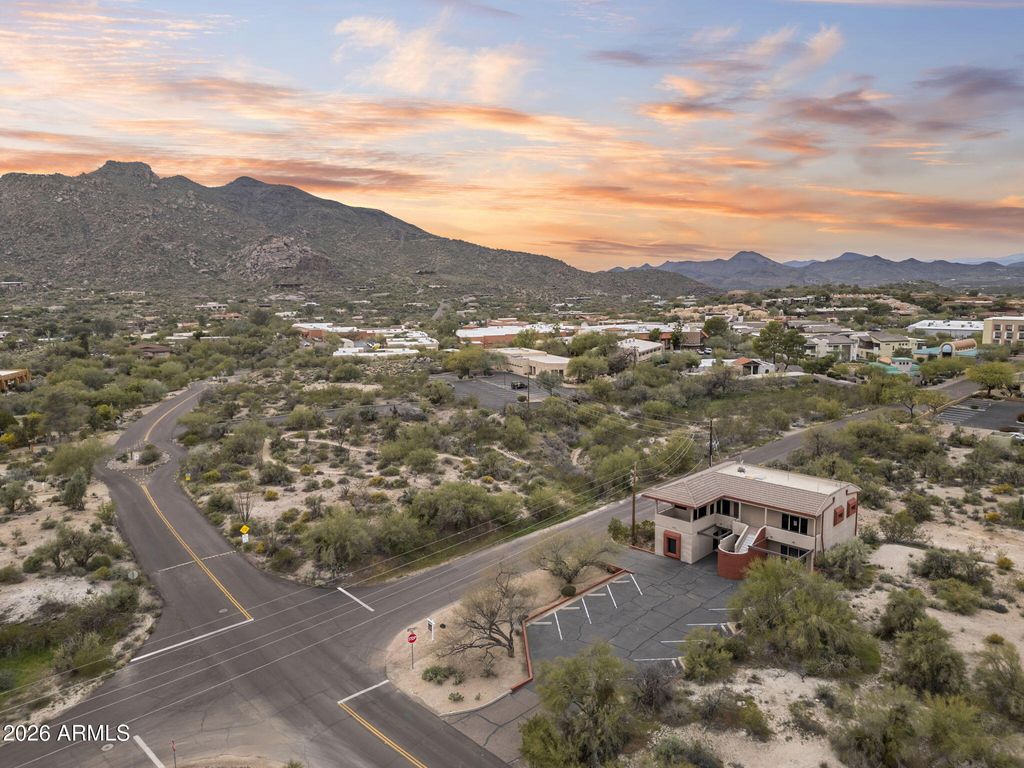 Photo of 37202 N Bloody Basin Road, Carefree, AZ 85377 (MLS # 6985503)