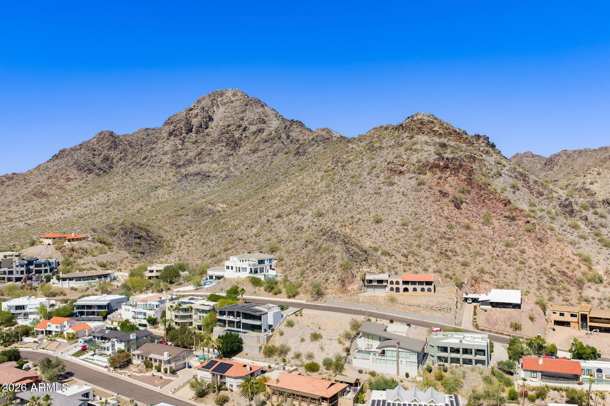 HILLS OF THE DESERT - Residential