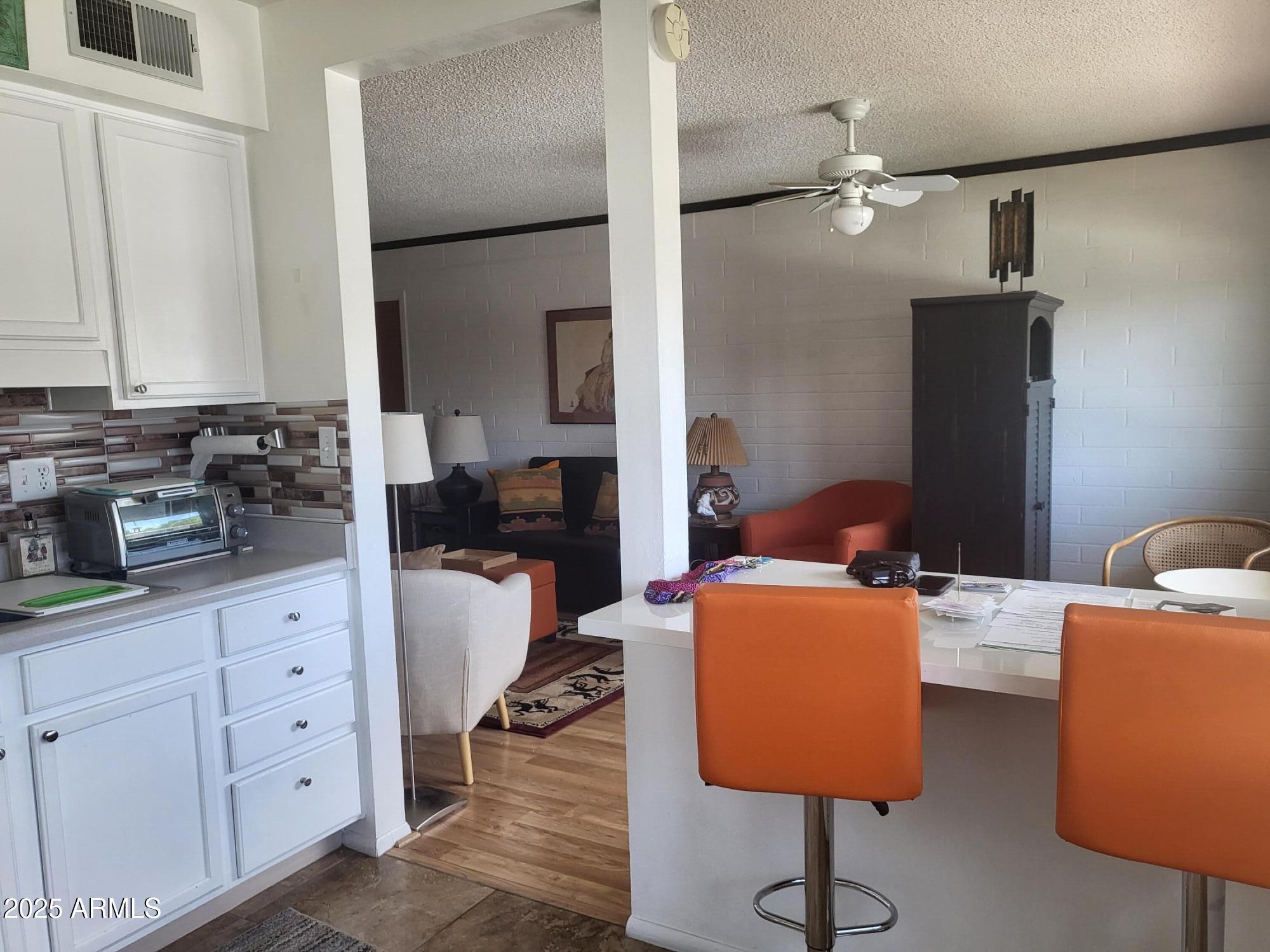 8210 E GARFIELD Street K205