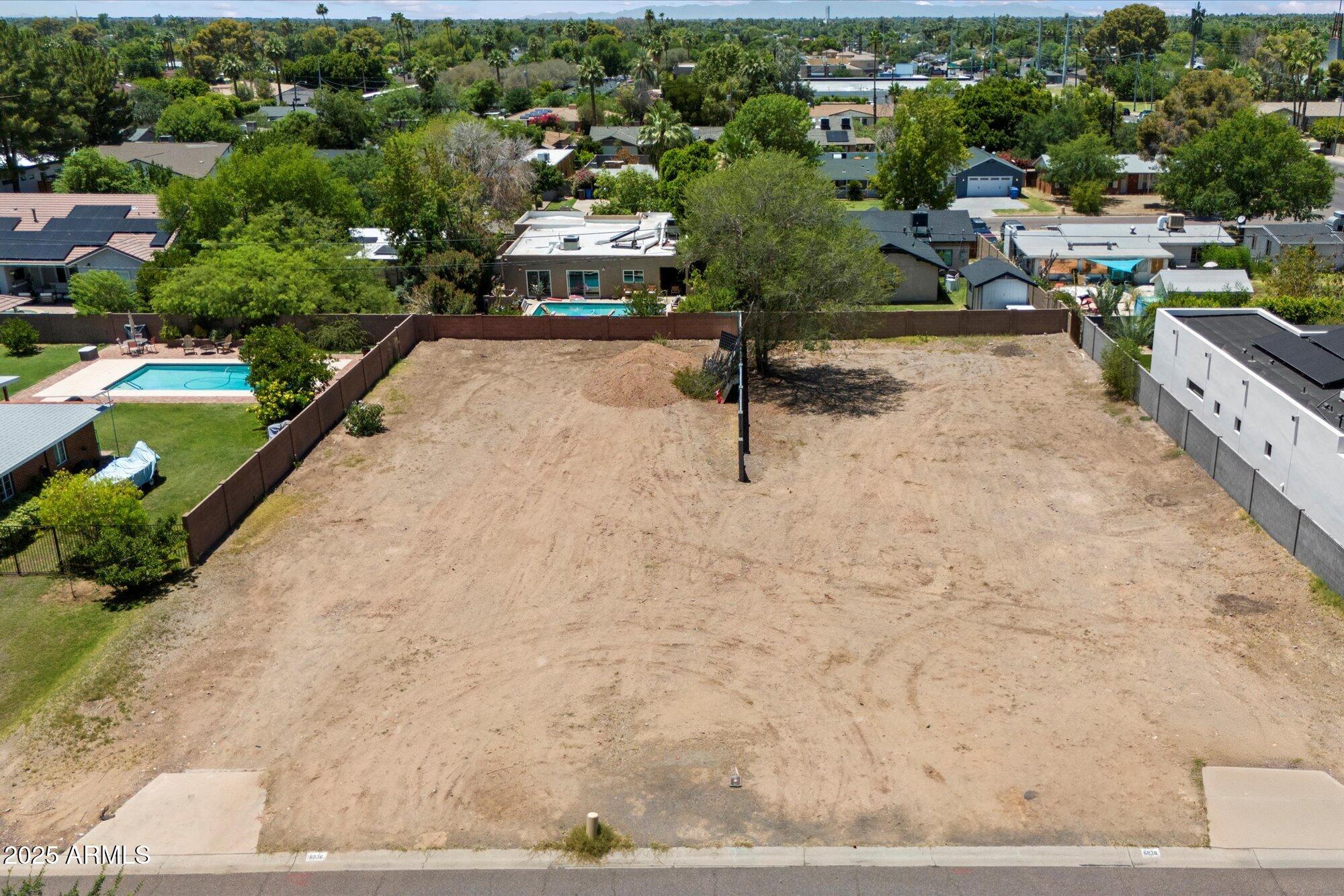 Homes 4 6830 N 13th Place 2
