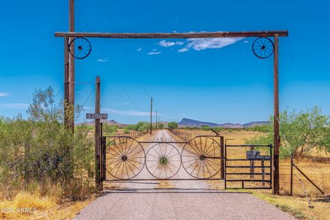 A home in Wickenburg