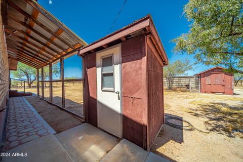 A home in Wickenburg