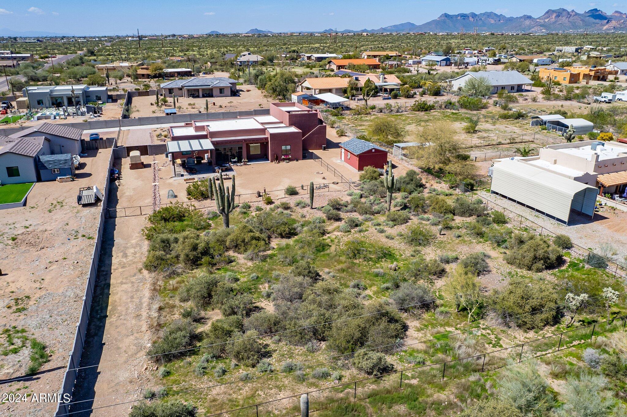 4306 E SUPERSTITION Boulevard