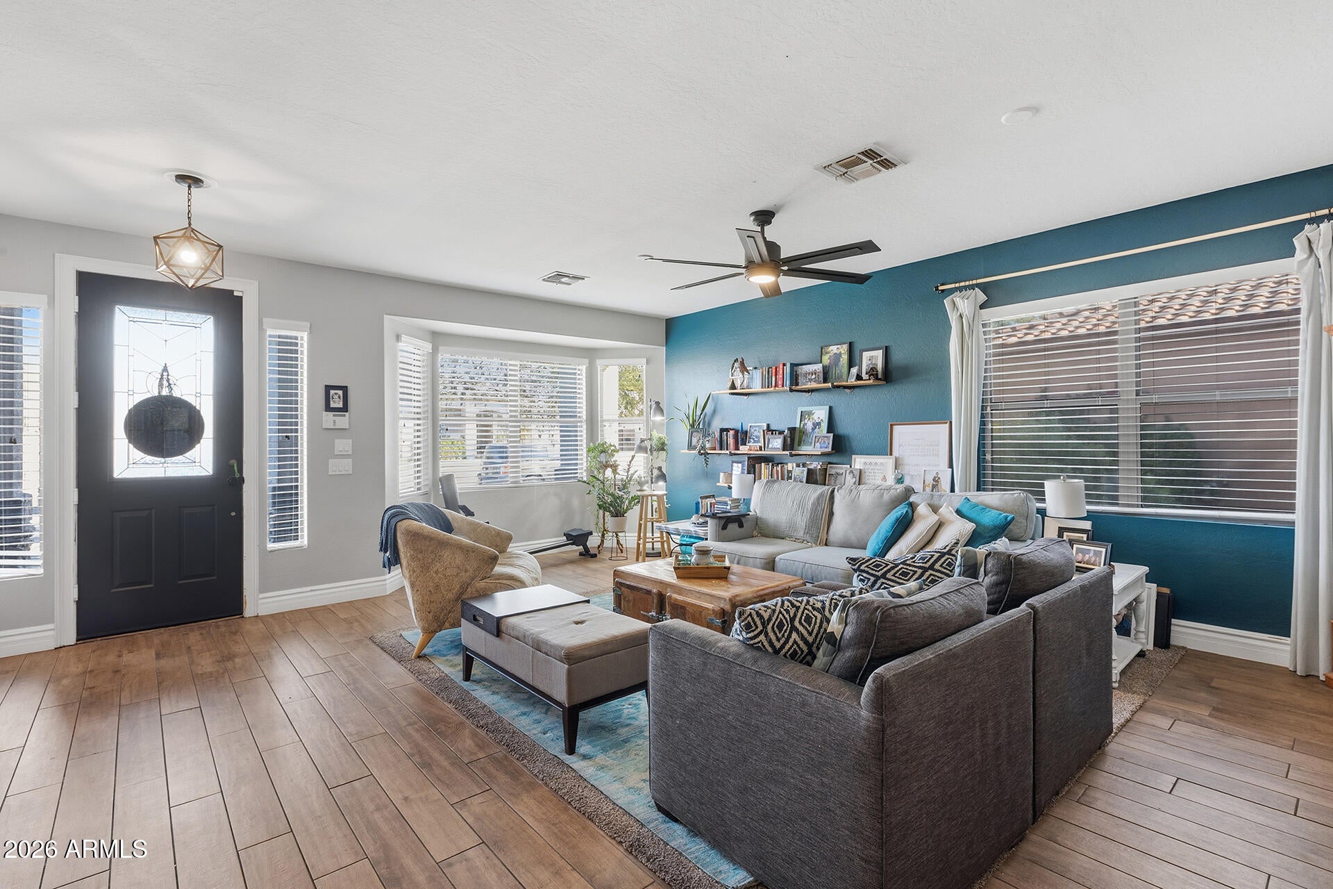 3121 W BUCKHORN Trail