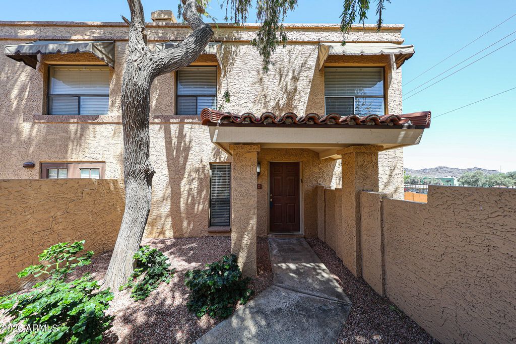Photo of 801 E North Lane #1, Phoenix, AZ 85020 (MLS # 7025596)