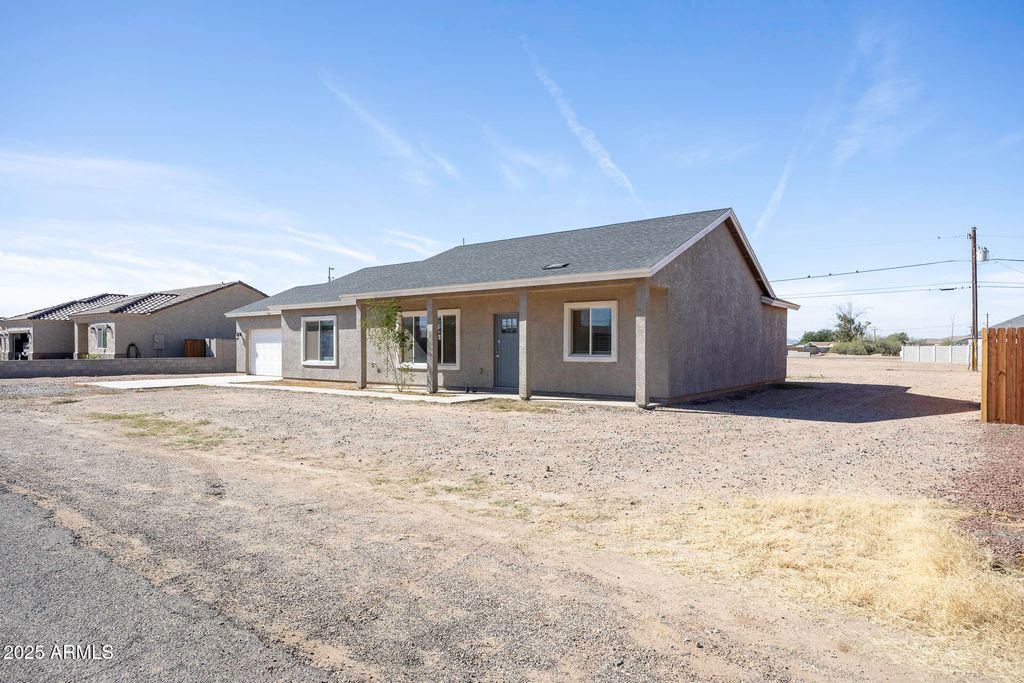 Photo of 4110 N Turquoise Drive, Eloy, AZ 85131 (MLS # 6949960)