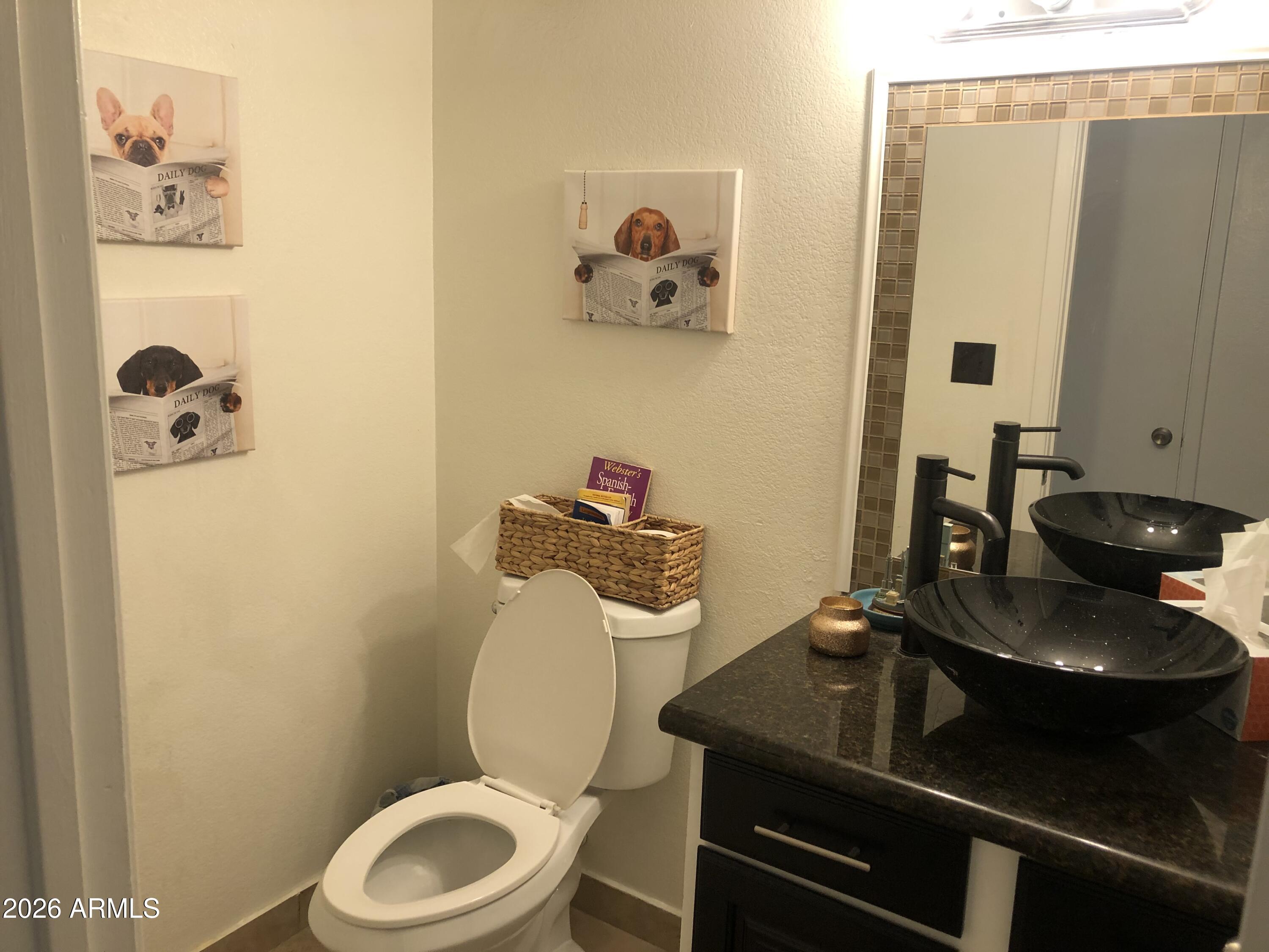 LAS CASAS CONDOMINIUM UNIT 1-28 - Residential