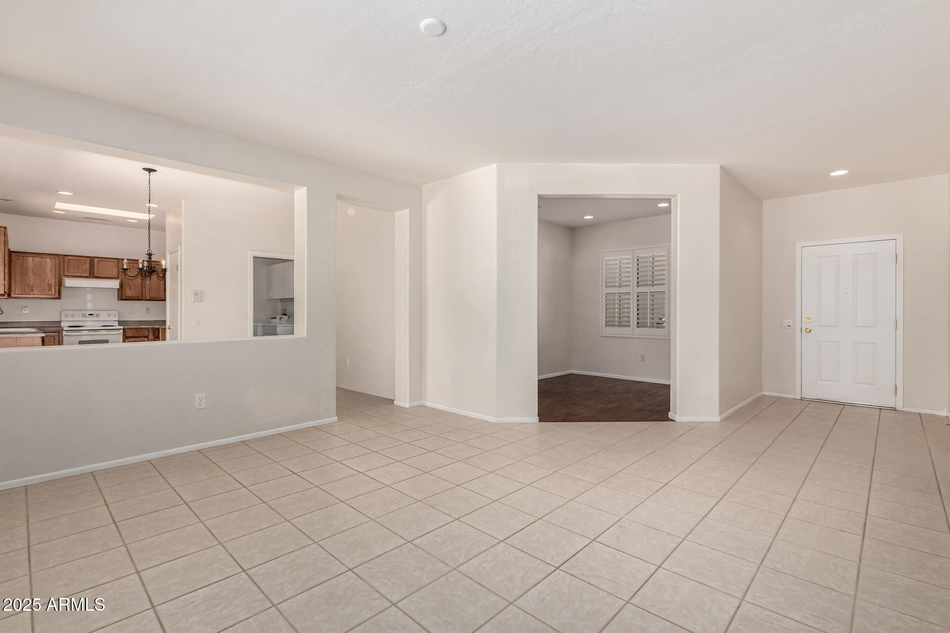 21067 N SEQUOIA CREST Drive