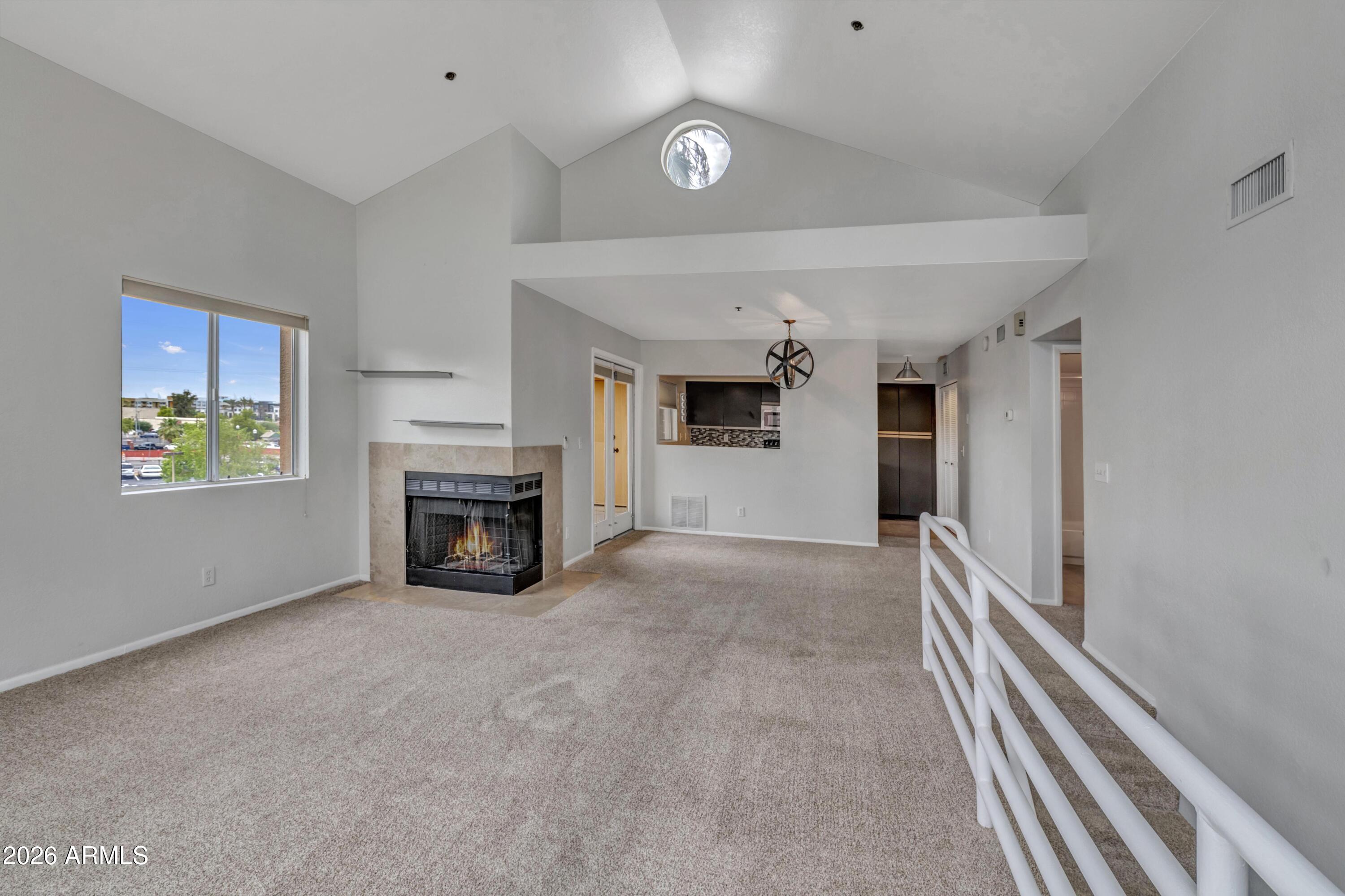 154 W 5TH Street 250